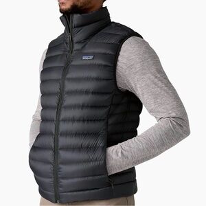Patagonia Men's Black Puffer Sweater Vest